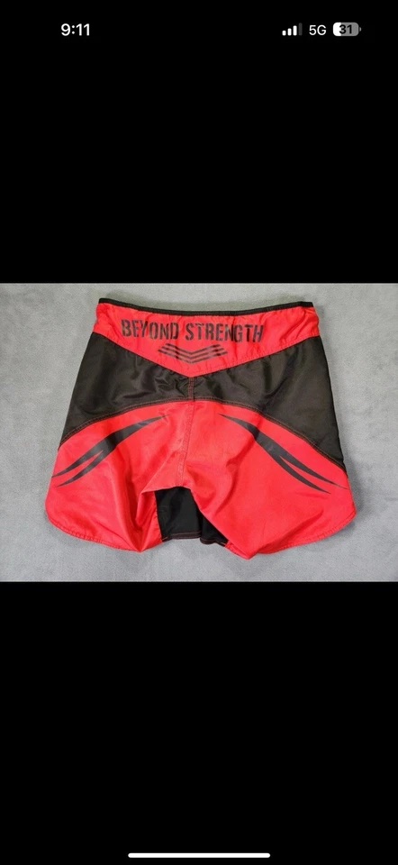 MRX MMA Fight Shorts 32-33 Red Black Tribal Beyond Strength Grappling BJJ UFC Foto 2 de 4
