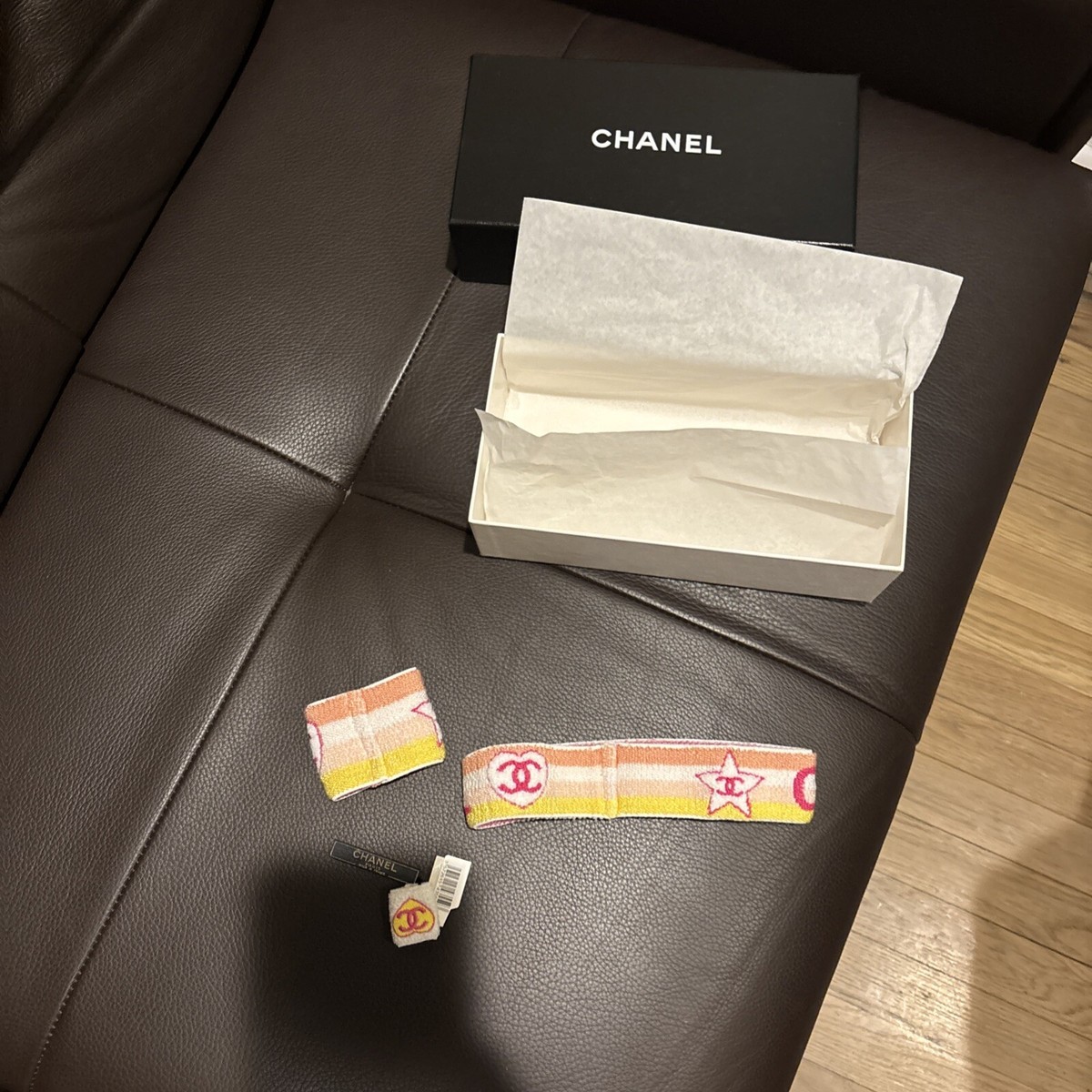 CHANEL ロゴ入り、バンドー Auth Chanel Sport Line CC Logo Pink Sweatband Set | eBay