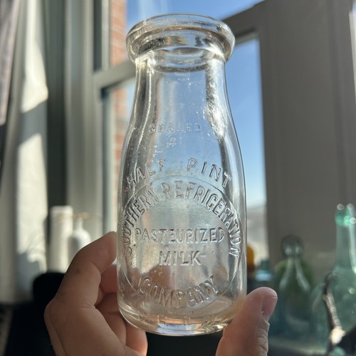 Antique Southern Refrigeration Dairy Half Pint Milk Bottle Slug Plate