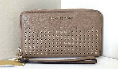 Michael Kors Grommet Leather Hayes LG Flat MF Phone Case Wallet 