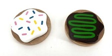 Melissa Doug Slice and Bake Cookie Replacement 2x Wooden Cookies w/ Frosting