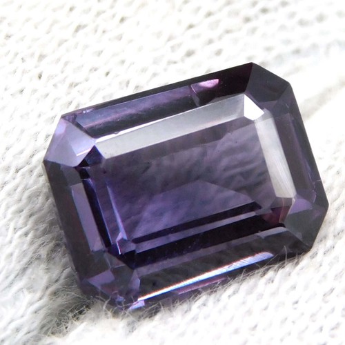 Pierre précieuse lâche impeccable changement de couleur alexandrite 12