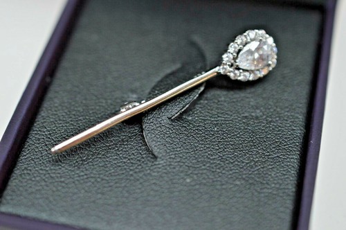 Artemisia .925 Sterling Silver Cubic Zirconia Brooch 1.75" - Picture 2 of 4