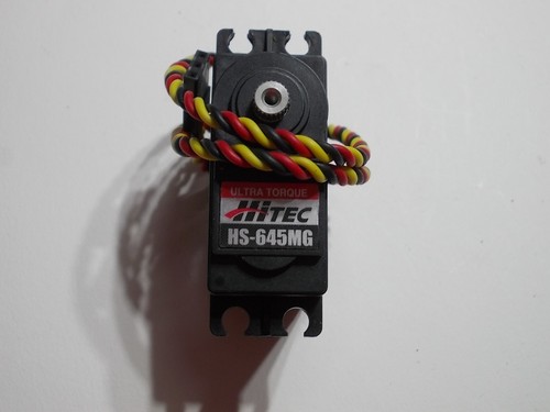 Hitec HS-645MG Ultra Torque Servo #2- Kyosho Laxer Optima Losi Tamiya Traxxas AE - Afbeelding 1 van 7