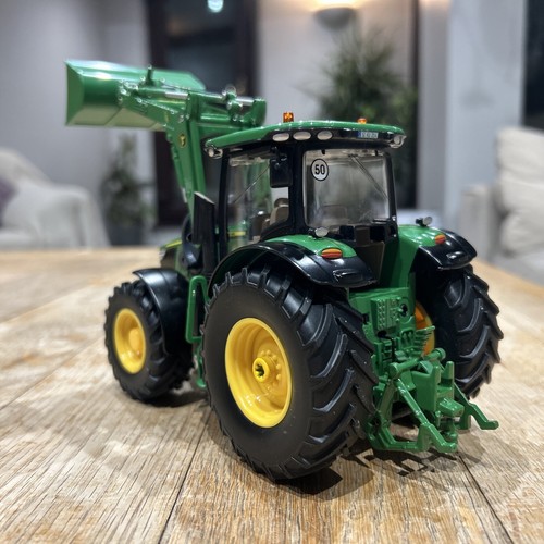 John Deere 7R controlado por radio SIKU 32 con cargador frontal 1:32 6777 - Imagen 5 de 12
