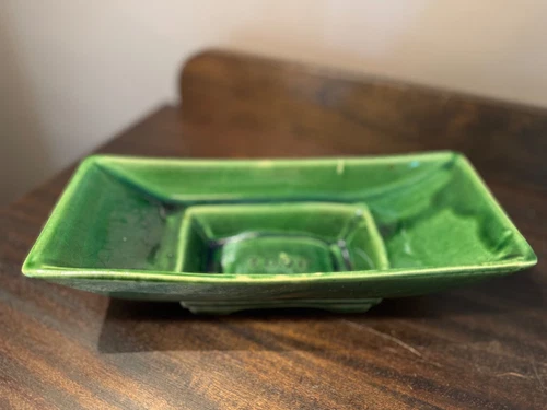 McCoy Pottery MCM Green-ware Footed Planter 1602 INV#019s