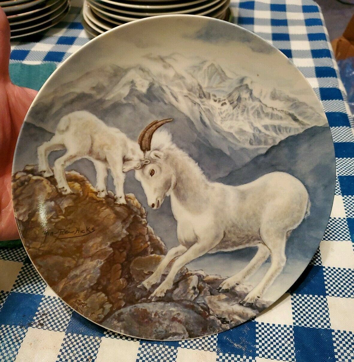 Picture 1 of 2