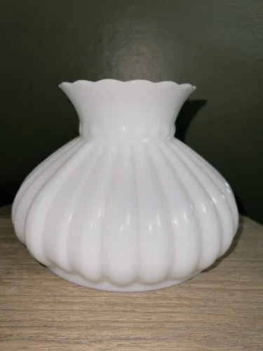 Vtg Melon Milk Glass Student Oil/Kerosene/Electric Light Lamp Shade 6.5' fitter