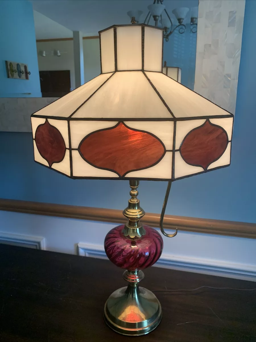 Antique fenton cheap table lamps