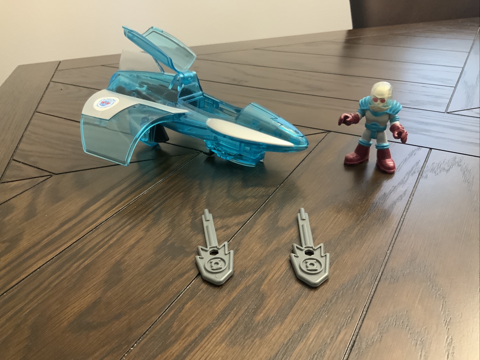 Picture 2 of 5