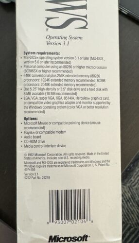 Microsoft Windows 3.1 Operating System Upgrade 3.5" High-Density Disks 1992 - Picture 4 of 4