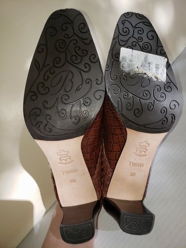 Brighton TWAIN Brown Leather Mules Heels Shoes 8M - New Without Box - Picture 2 of 2