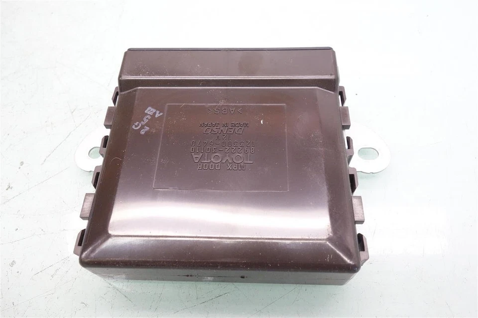 Computador multiplex driver frontal Lexus Gs300 2006 89222-30110 - Imagem 3 de 4