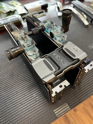 Lot of 2 NVIDIA Swiftech Titan Xp, 12 GB