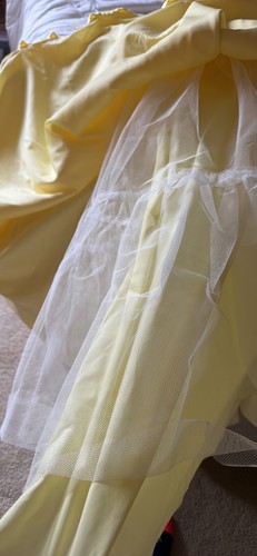 Sherri Hill Formal Dress Size 2 Yellow - Picture 8 of 8