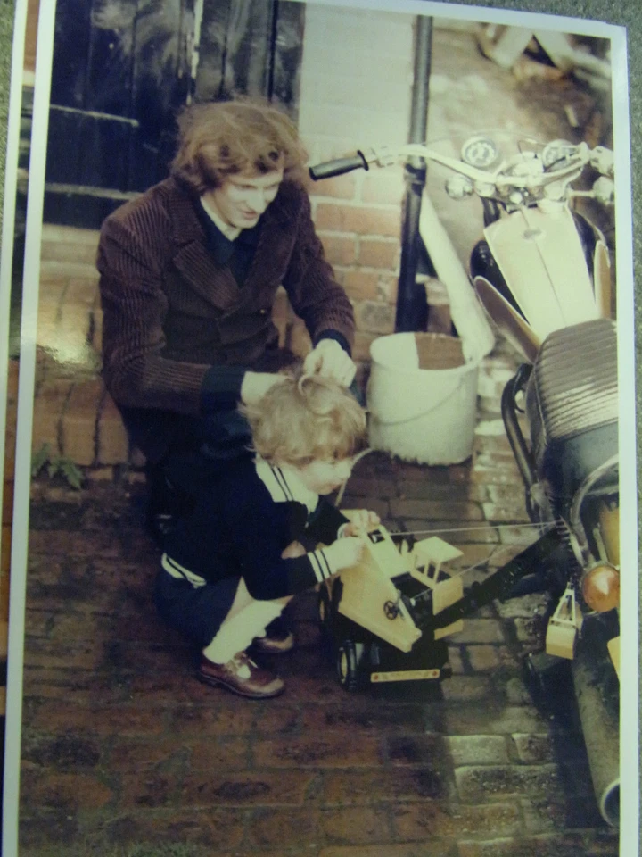 Rectificadora Triumph 250 Trophy Foto 2 de 4