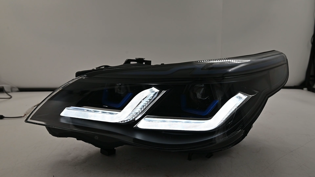 Supporti Fari Alogeni Per BMW Serie 5 E60 E61 2003-2010 - 2 Pezzi, Cod. OEM 63126949633