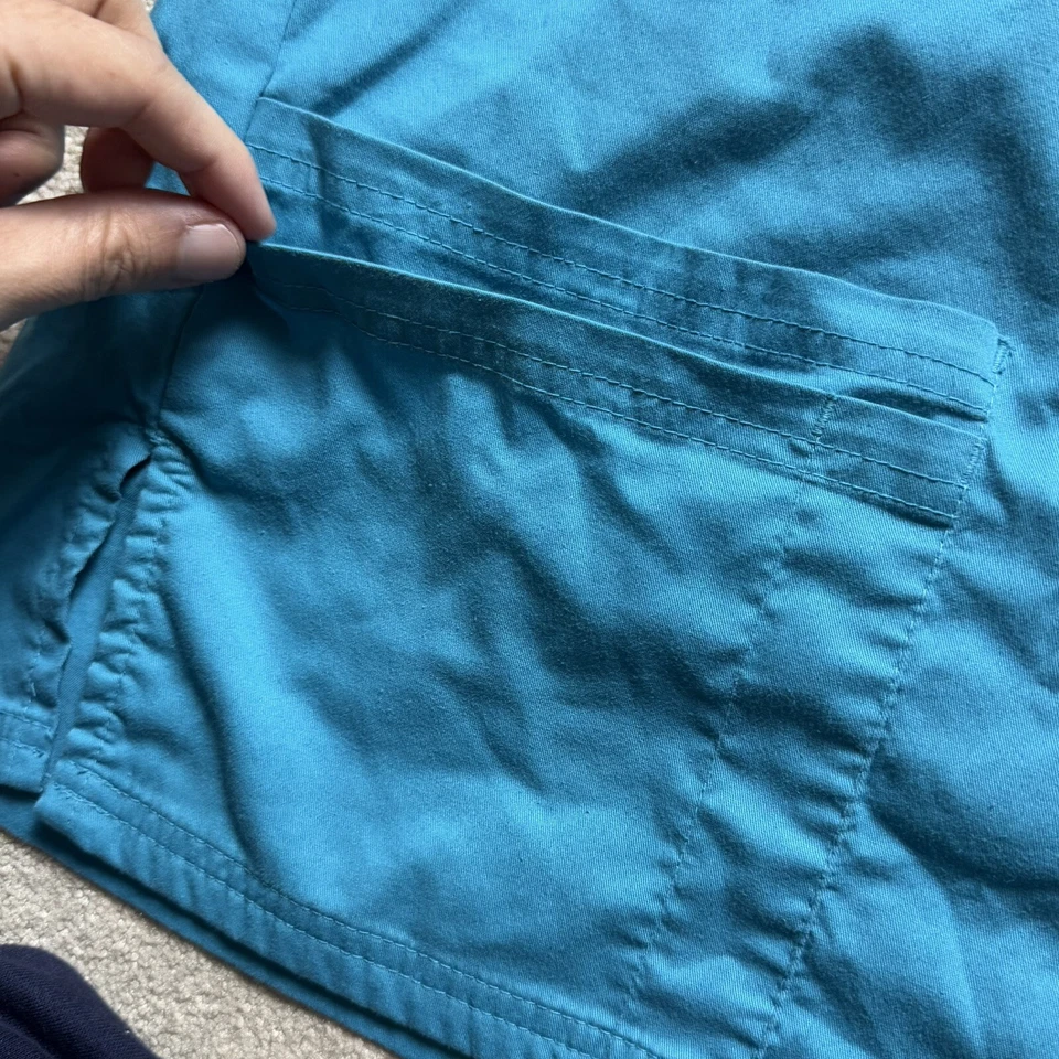 UA Butter Soft Stretch Nurse Scrub Shirt Womens Medium Top Blue - Image 3 of 4