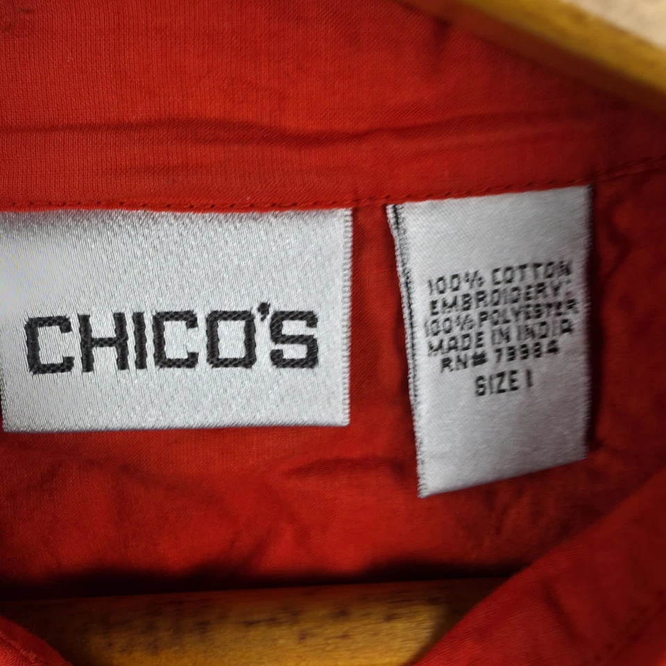 Blusa Chico’s Mujer Talla 1 Med Roja Bordada Top Paisley Lentejuelas Abotonada Foto 3 de 4