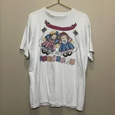 Vintage Grandma Core "Friendship Is Homemade" Ragdoll Sewing Single Stitch T-Shi