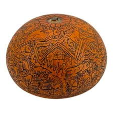 Vintage Peruvian Carved Gourd Folk Art Mate Burilado 3.25" Animal Scene