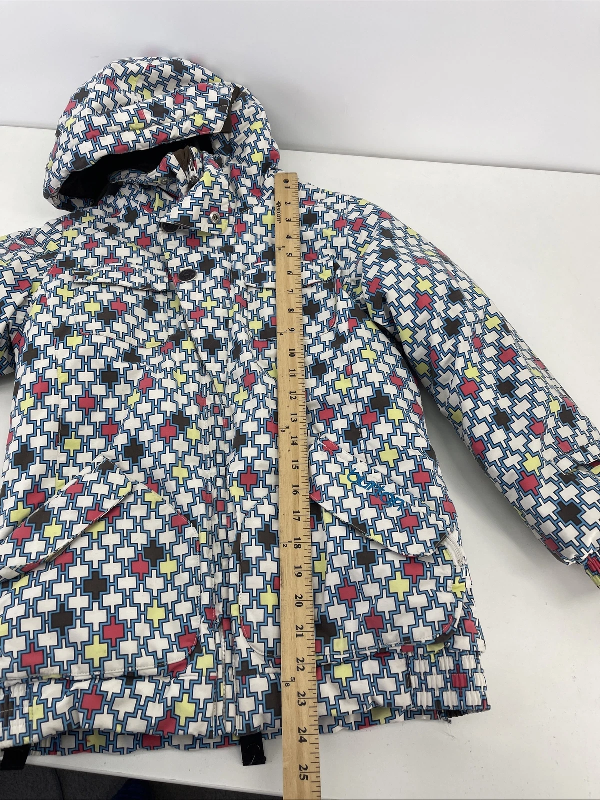 burton colorful dryride euc jacket