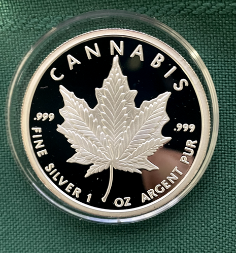 2013 1oz Your Highness - Slave Queen/Cannabis SBSS Proof Round In Box + Capsule - Picture 2 of 17