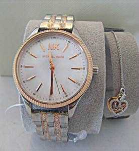 apple watch 3 silver white