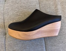 Sydney Brown Vegan Clogs Size 41