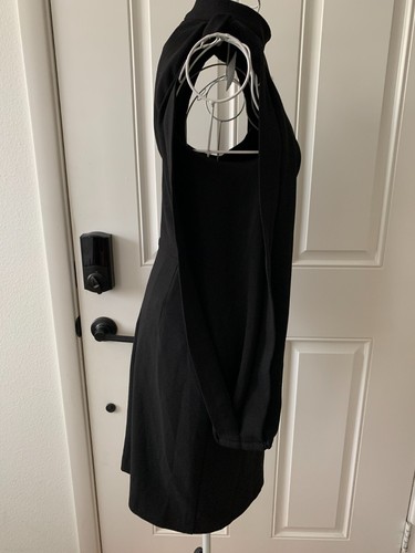 Women Charler Henry Black Cold Shoulder Long Sleeve Back Zip Dress Size XSP - Picture 2 of 15