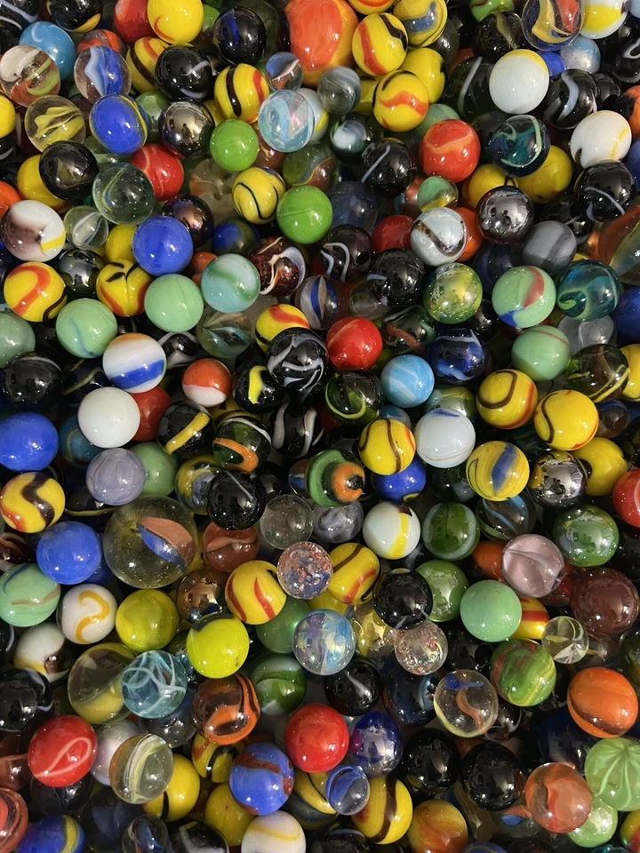 Marbles Lot Off 80 multiple colors - Image 2 of 4