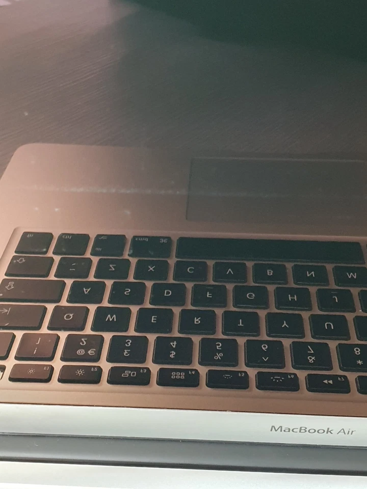 Apple MacBook Air 13" 2012 · i5 · 8GB · 500GB, photo 4 of 5