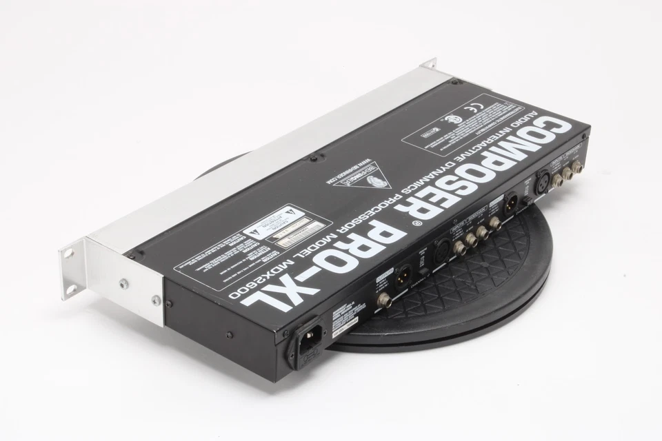 Behringer MDX2600 Composer Pro-XL Audio Interactive Dynamics Processor - Fair - Image 4 of 4