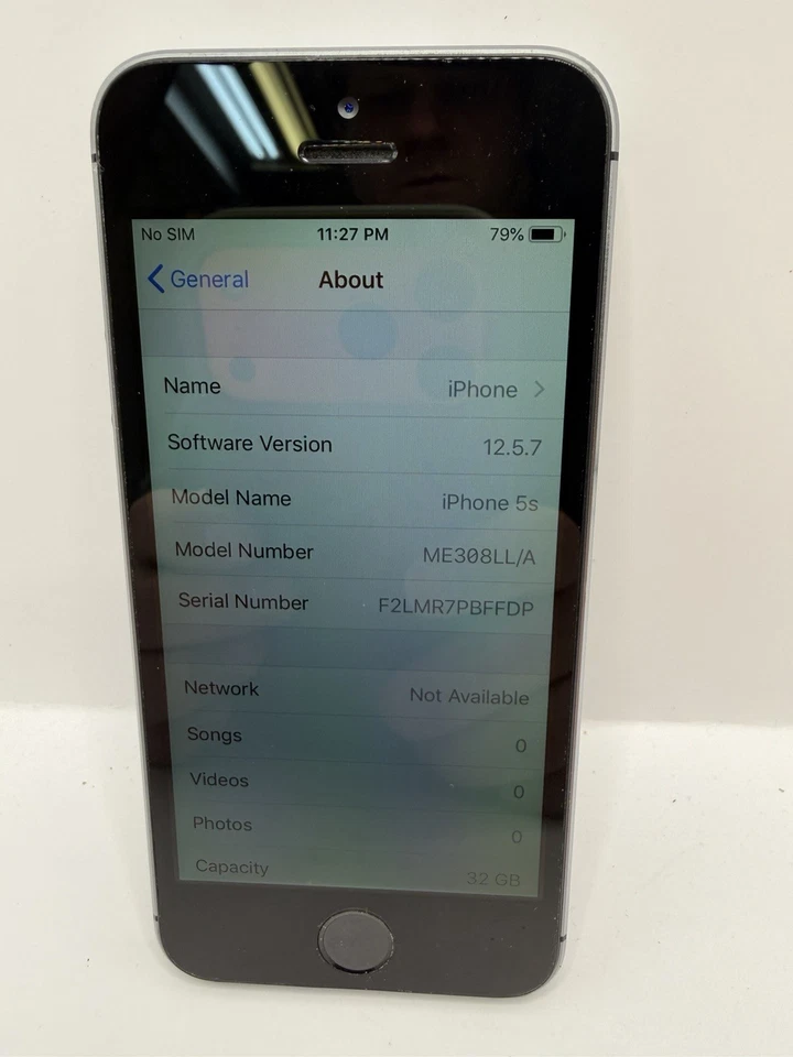 Apple iPhone 5s - 32 GB (ATT) A1533 Gris espacial 93% Batería Foto 2 de 3