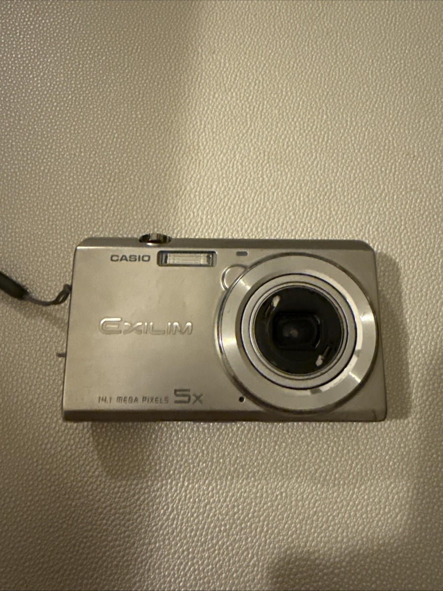 Casio Exilim EX-ZS10 Digital Camera 14.1MP Black 5x Zoom AS IS