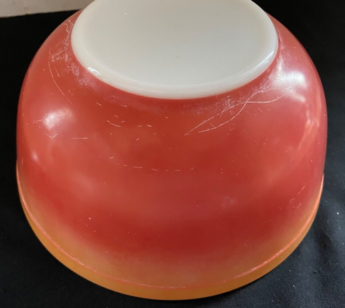 Vintage PYREX Flameglo Burnt Orange 2 1/2 Quart MIxing Bowl Model 403 - Picture 8 of 11