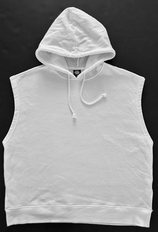 PacSun Womens M Sleeveless Hoodie White Fleece Relax Fit WORN ONCE - Image 2 of 4
