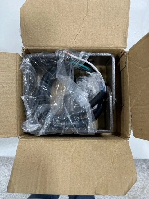 Cree Notura Flood Light - Image 2 of 4