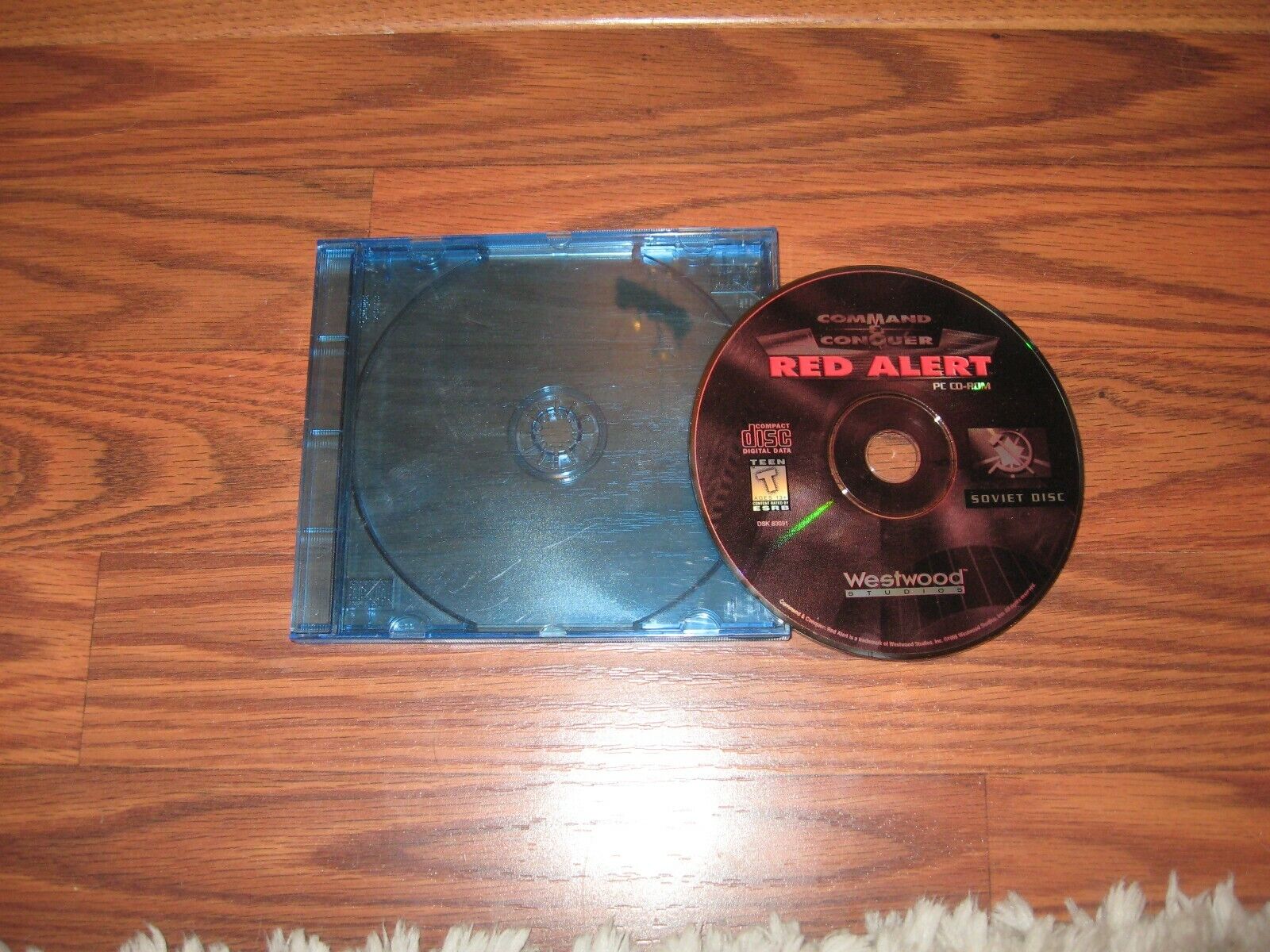 Command & Conquer Red Alert Soviet Disk Only on CD-ROM Mint Cond