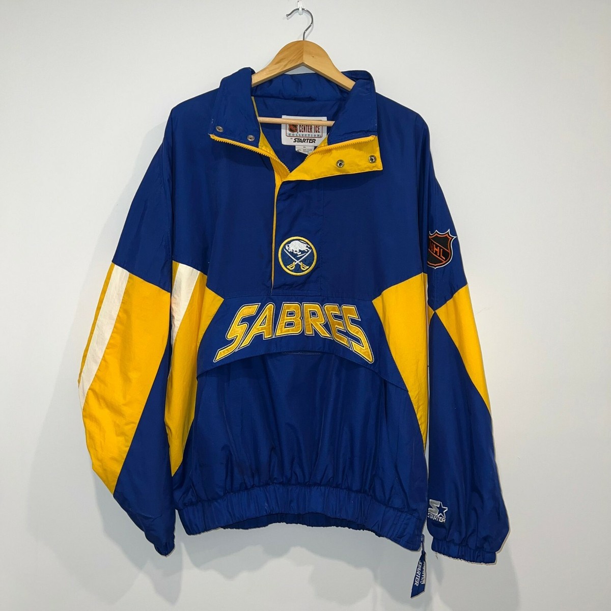 Vintage 90's Buffalo Sabres Starter Weight Nylon jacket with