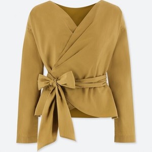 uniqlo wrap blouse