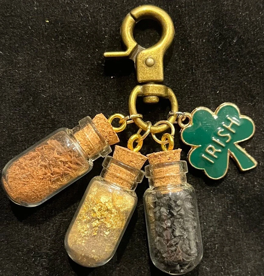 Notre Dame Football Themed Keychain (ND stadium Gold, Astroturf, Wood seating) - Image 4 of 4