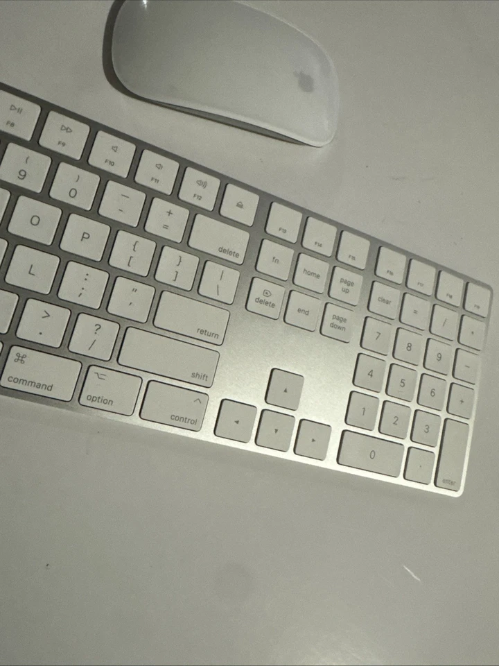 Apple Magic Keyboard Full Size + Magic Mouse - Image 2 of 4