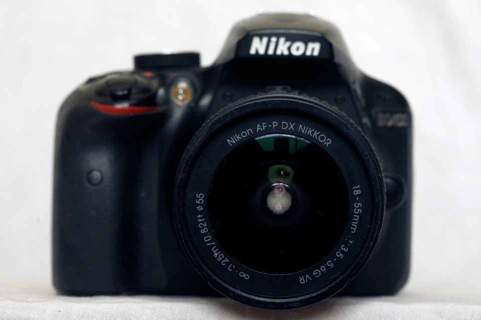 Nikon D3400 Camera 2 Lens Kit 18-55mm 55-55-200mm, 5239 Shutter Count, Nikon Bag - Image 4 of 4