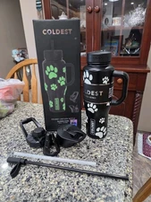 Coldest Water Bottle  Glowie Paws,  Glows In The Dark,  V 7 Version,  36 oz BNIB