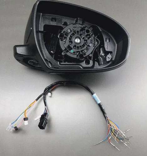 Genuine Hyundai Tucson TLe exterior mirror repair kit in wiring harness right camera