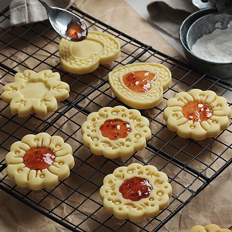 Juego de 4 piezas Cortador de Galletas Galletas Galletas Molde Cortador de Tarta Sello Fondant Pastel