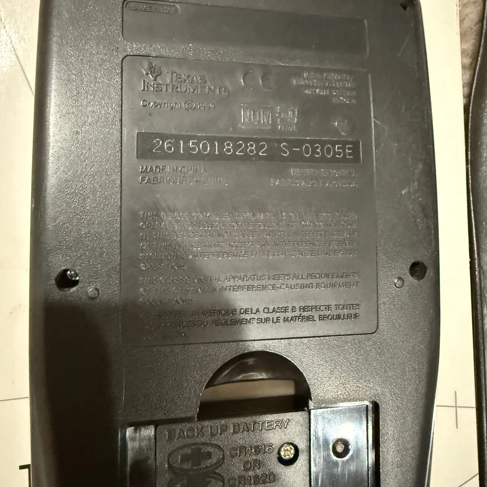 2004 TI-83 Plus Texas Instrument Graphing Calculator - Image 4 of 4