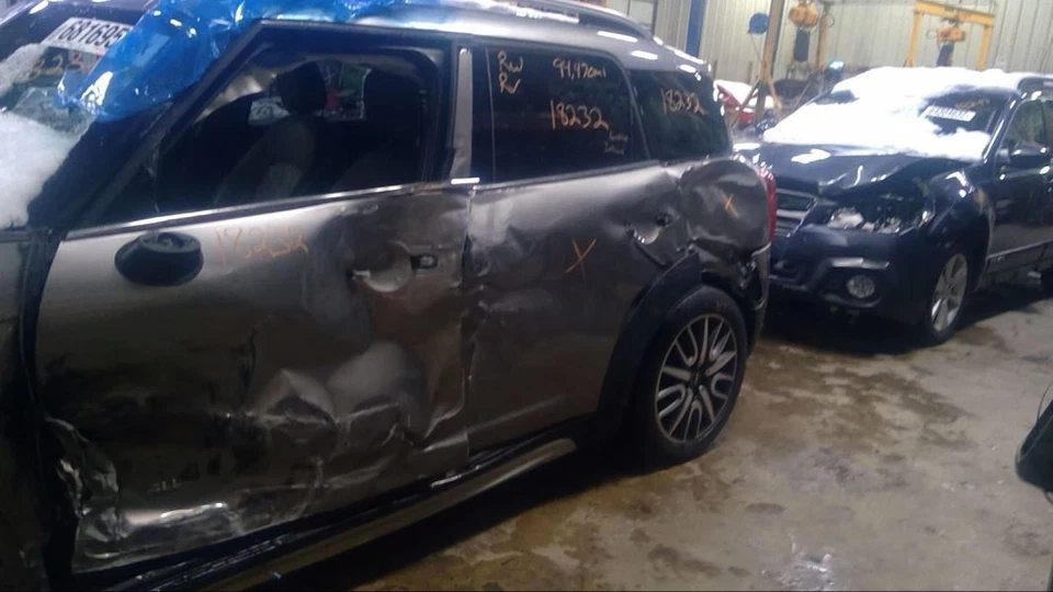 17 - 20 MINI COUNTRYMAN Transfer Case E545893 - Image 2 of 4