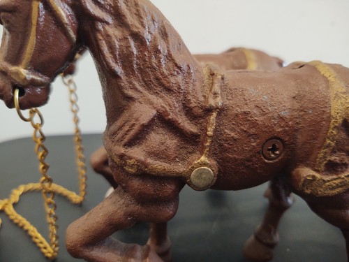 Cast Iron Kenton Toy Overland Circus Wagon w/ Horses, Drivers, & Bear Antique - Picture 6 of 17